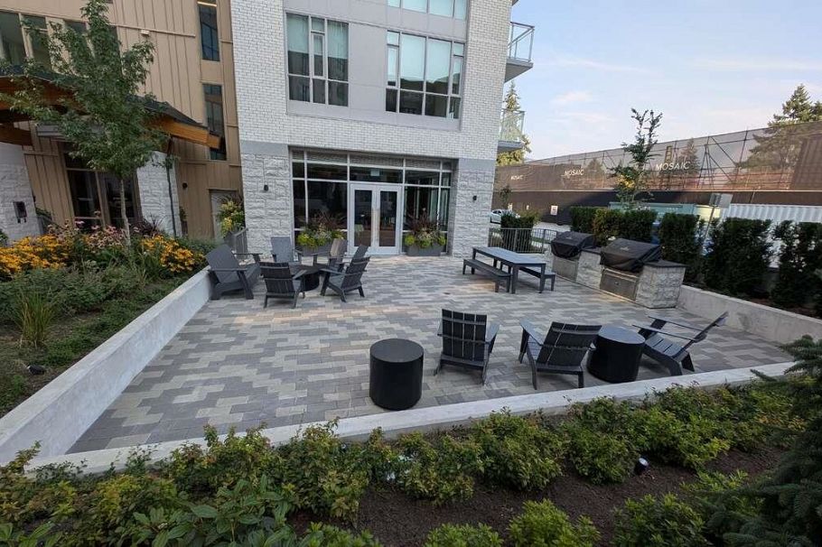 103 2375 Emery Court North Vancouver, BC - 21