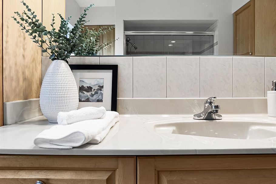 651 Kerry Place North Vancouver, BC - 22