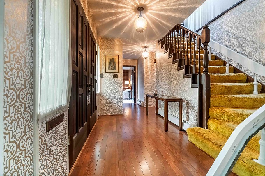 4228 Staulo Crescent Vancouver, BC - 2