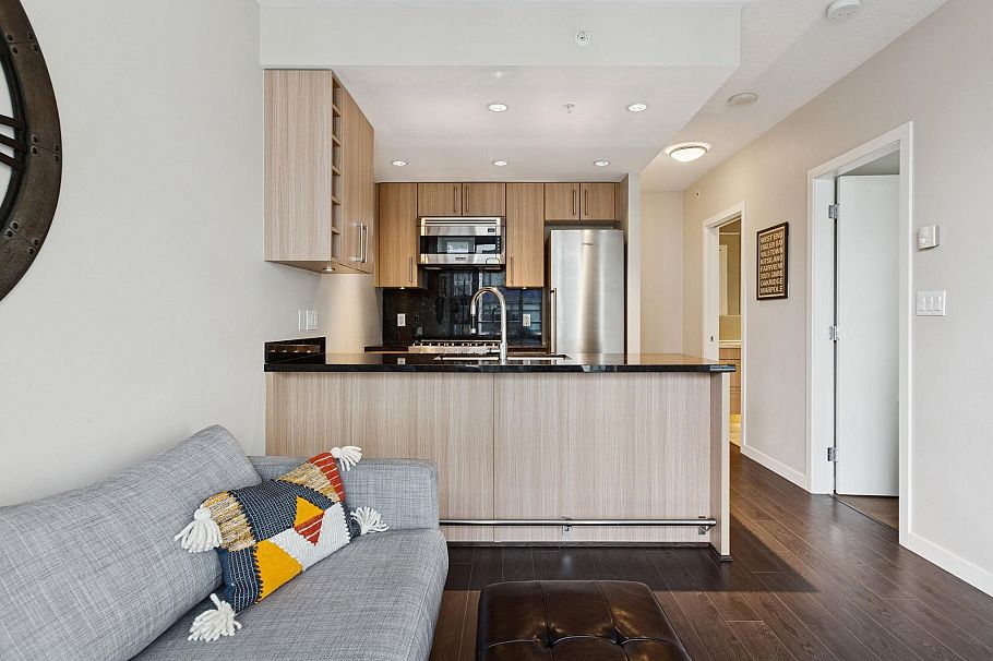 1001 108 W 1st Avenue Vancouver, BC - 4