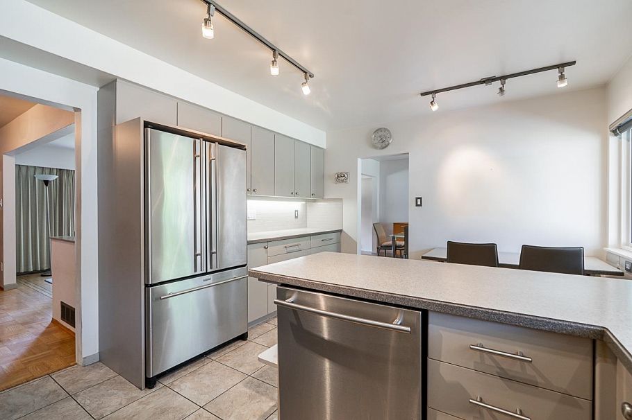 6637 Ash Street Vancouver, BC - 14