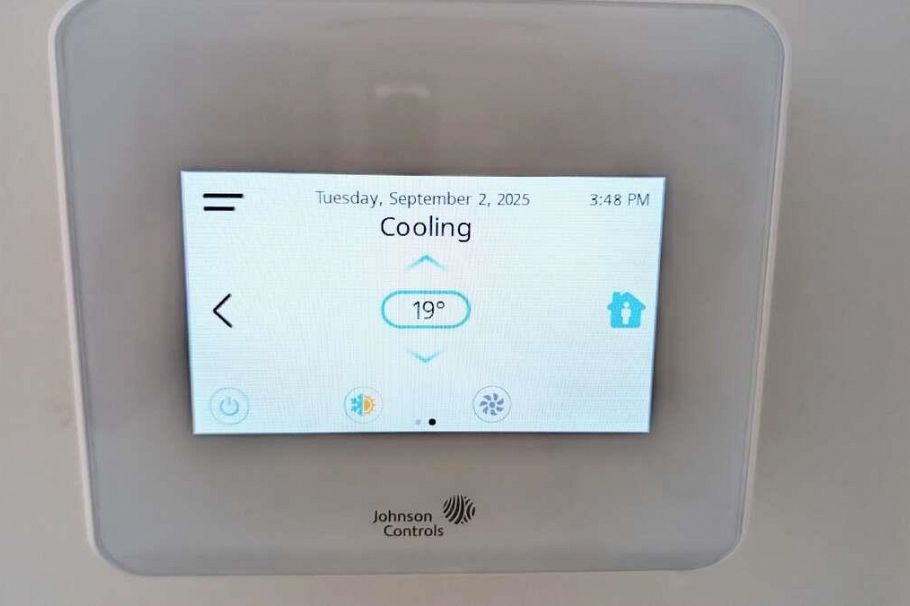 103 2375 Emery Court North Vancouver, BC - 18