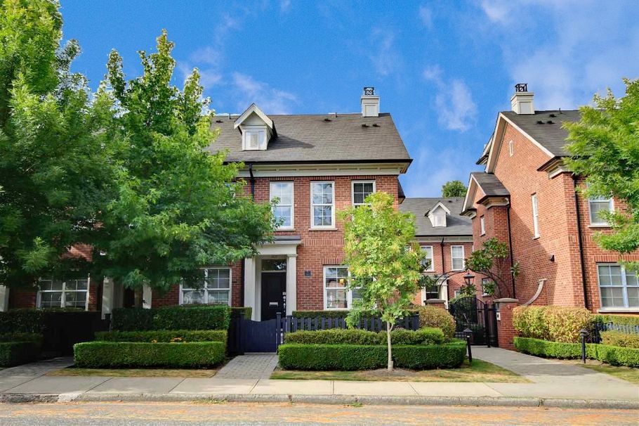 765 W 42nd Avenue Vancouver, BC - 1