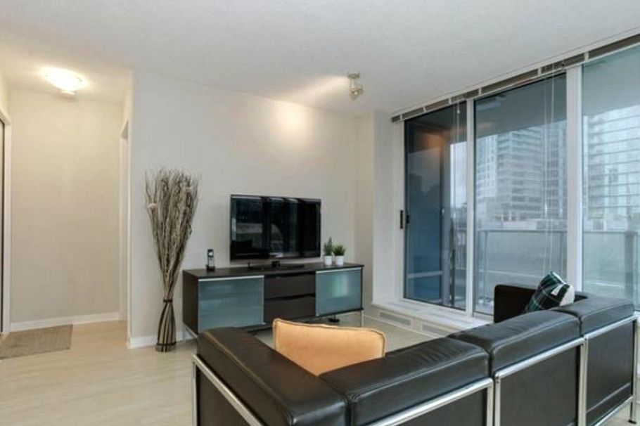 801 188 Keefer Place Vancouver, BC - 5