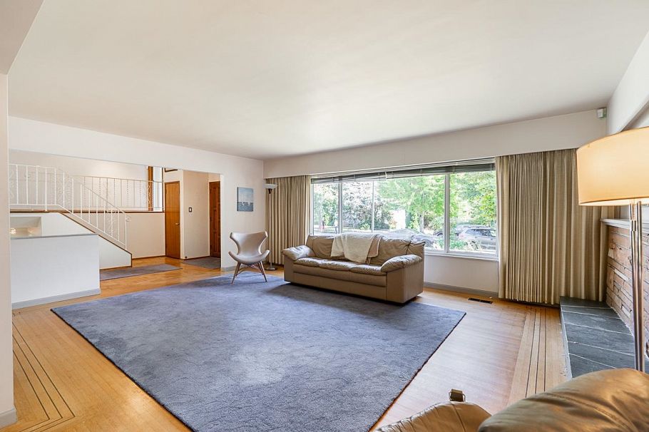 6637 Ash Street Vancouver, BC - 8