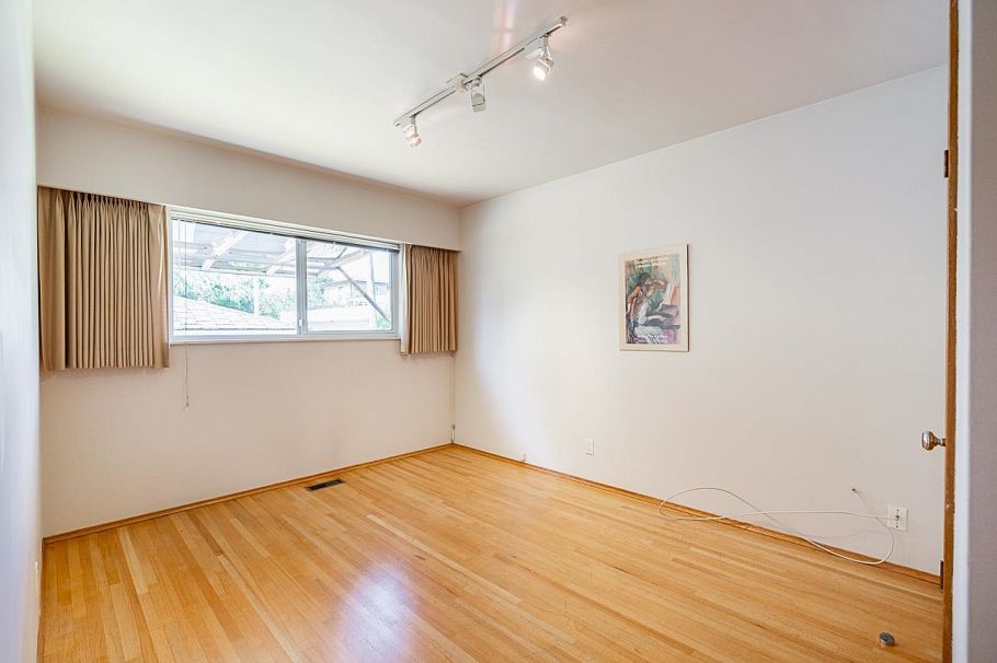 6637 Ash Street Vancouver, BC - 21
