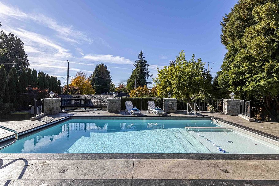 5149 Connaught Drive Vancouver, BC - 31