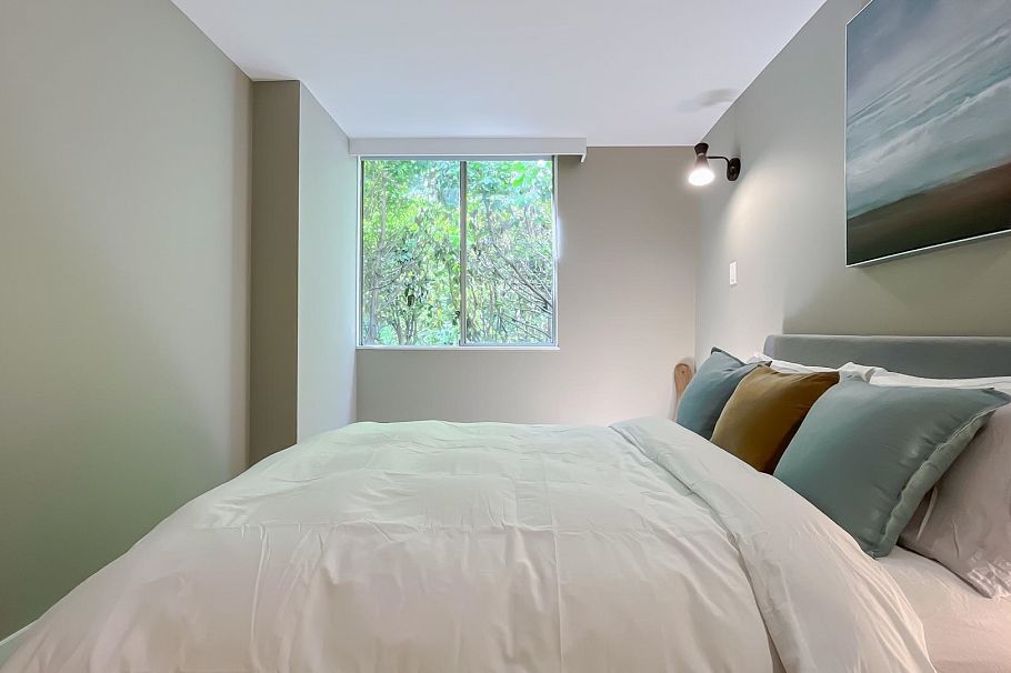 102 2016 Fullerton Avenue North Vancouver, BC - 16