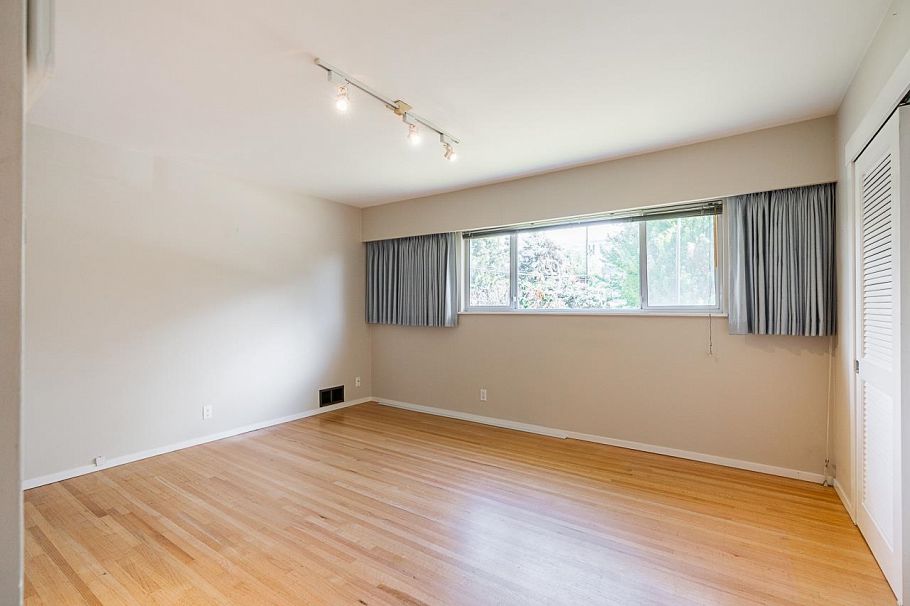 6637 Ash Street Vancouver, BC - 17