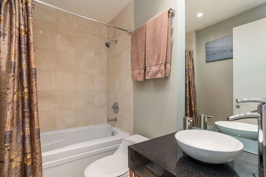 605 628 Kinghorne Mews Vancouver, BC - 15