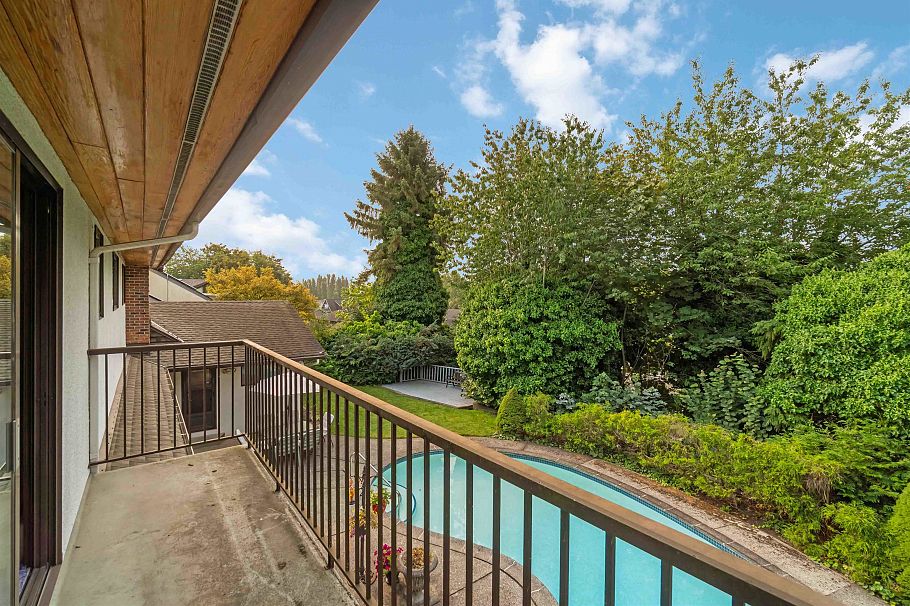 4228 Staulo Crescent Vancouver, BC - 24