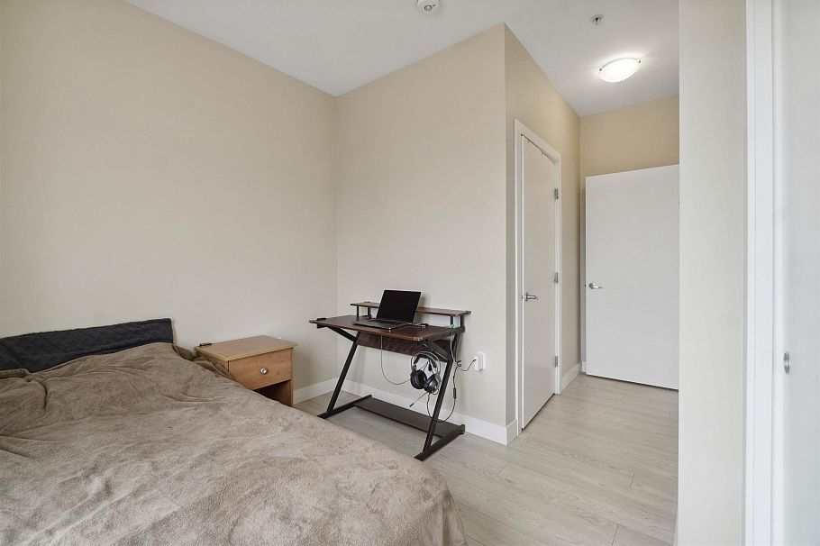 PH8 1838 Renfrew Street Vancouver, BC - 18