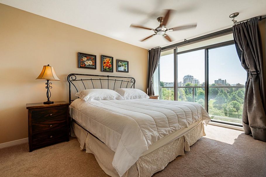 PH3 683 W Victoria Park North Vancouver, BC - 22