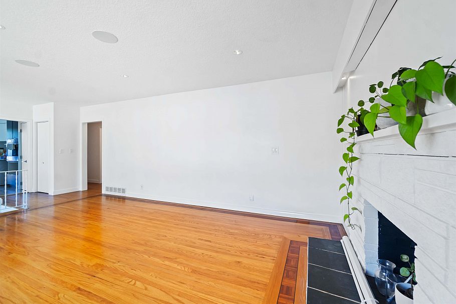 1825 Skeena Street Vancouver, BC - 7