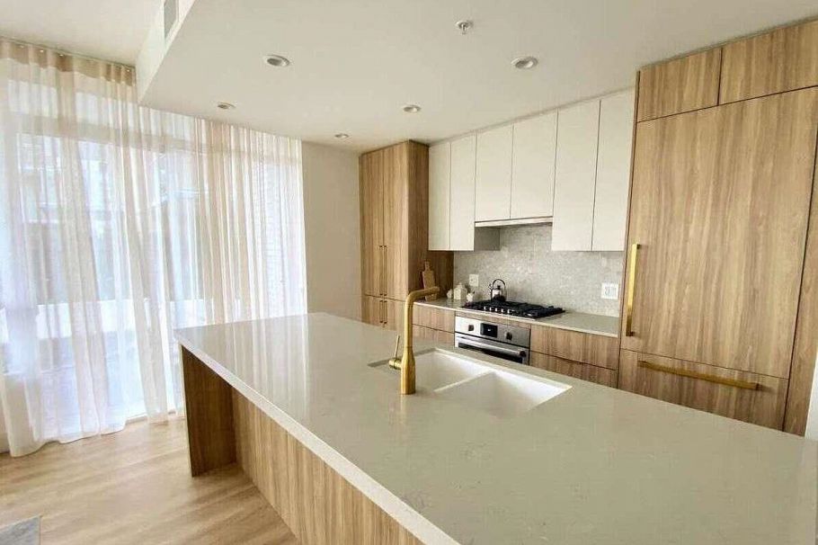 103 2375 Emery Court North Vancouver, BC - 5