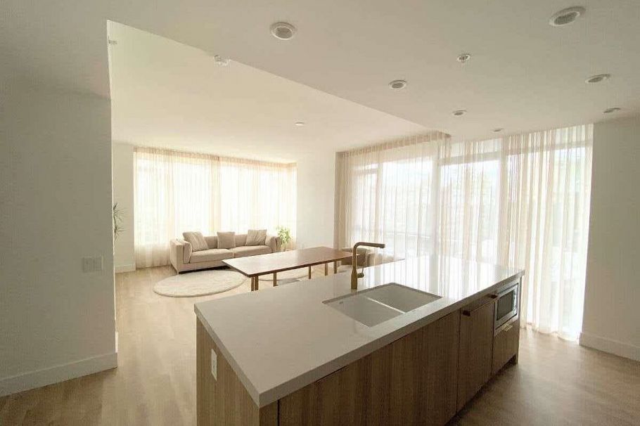 103 2375 Emery Court North Vancouver, BC - 8