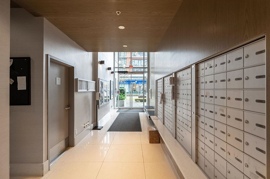 1001 108 W 1st Avenue Vancouver, BC - 18