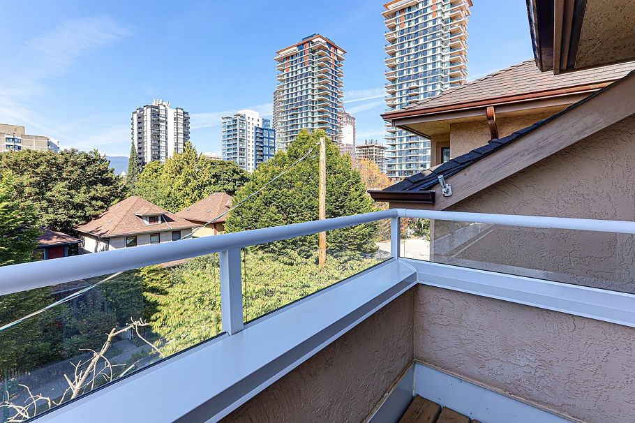 5 890 Broughton Street Vancouver, BC - 26