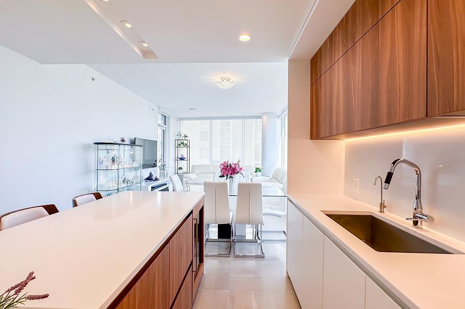 2301 885 Cambie Street Vancouver, BC - 4