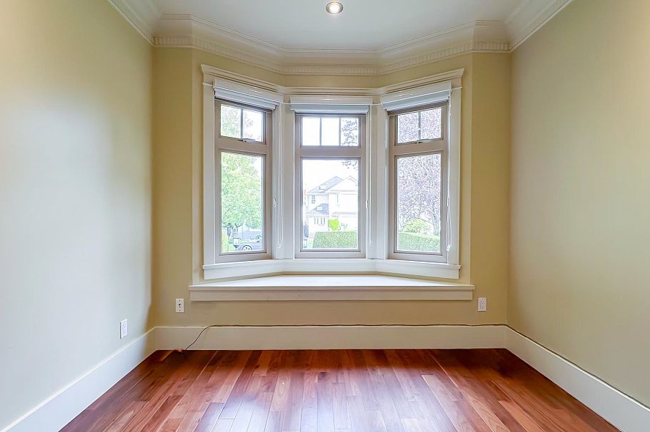 2978 W 21st Avenue Vancouver, BC - 14