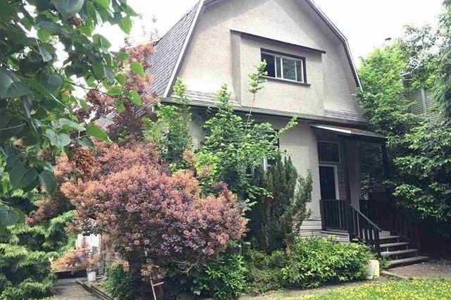 2703 Ward Street Vancouver, BC - 1