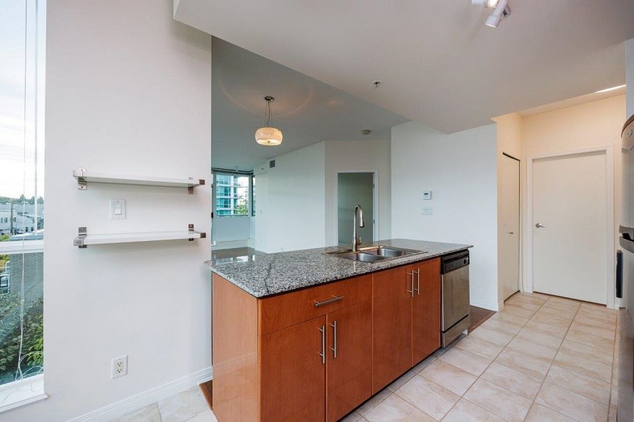 501 138 E Esplanade North Vancouver, BC - 8