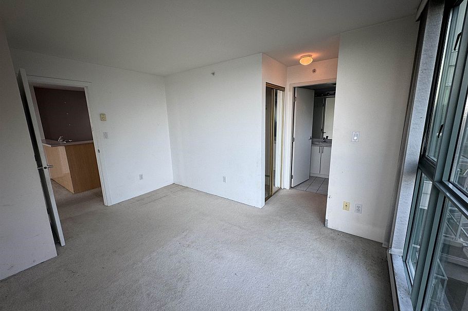 506 2733 Chandlery Place Vancouver, BC - 18