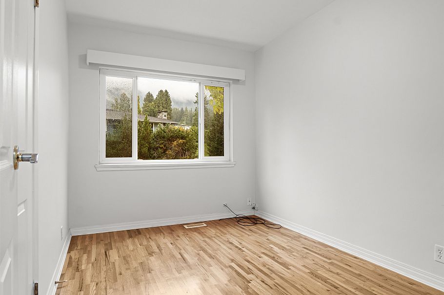 651 Kerry Place North Vancouver, BC - 14