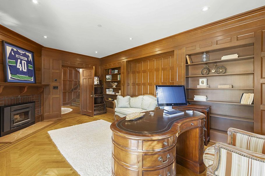 5149 Connaught Drive Vancouver, BC - 5