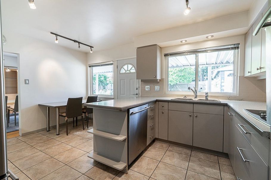 6637 Ash Street Vancouver, BC - 15