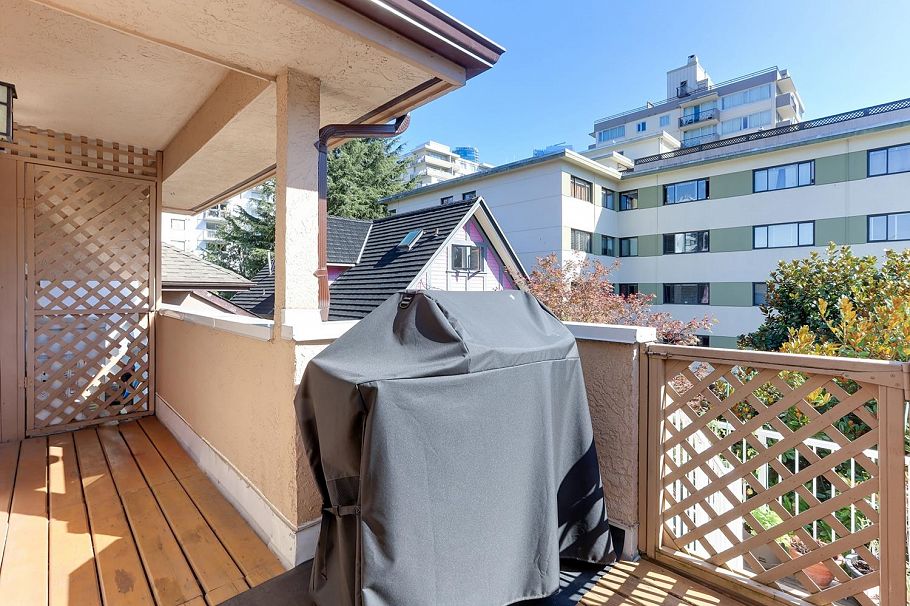 5 890 Broughton Street Vancouver, BC - 29