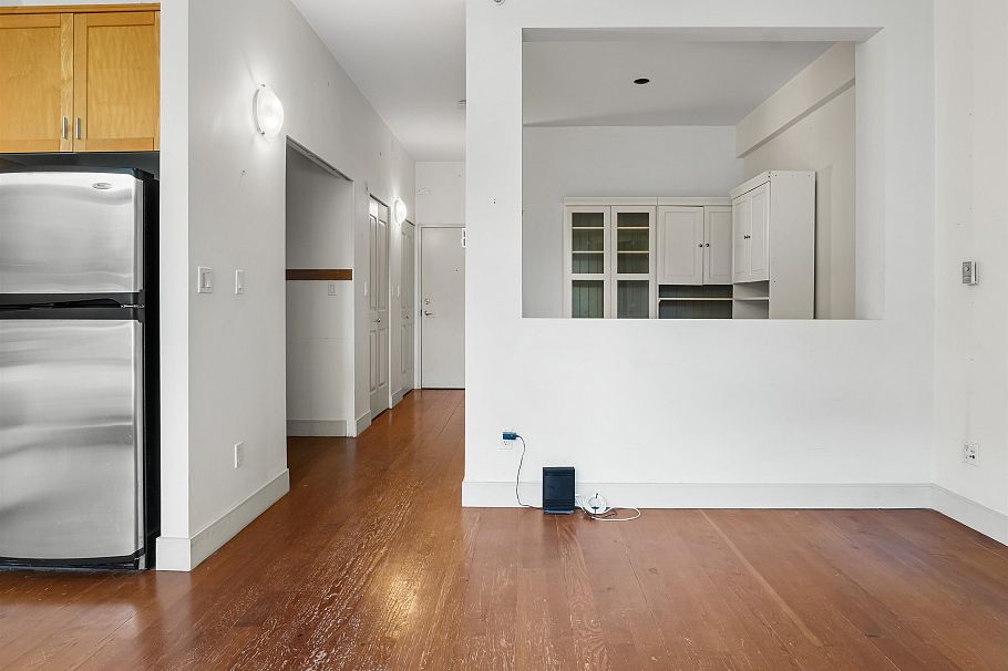 110 8988 Hudson Street Vancouver, BC - 7