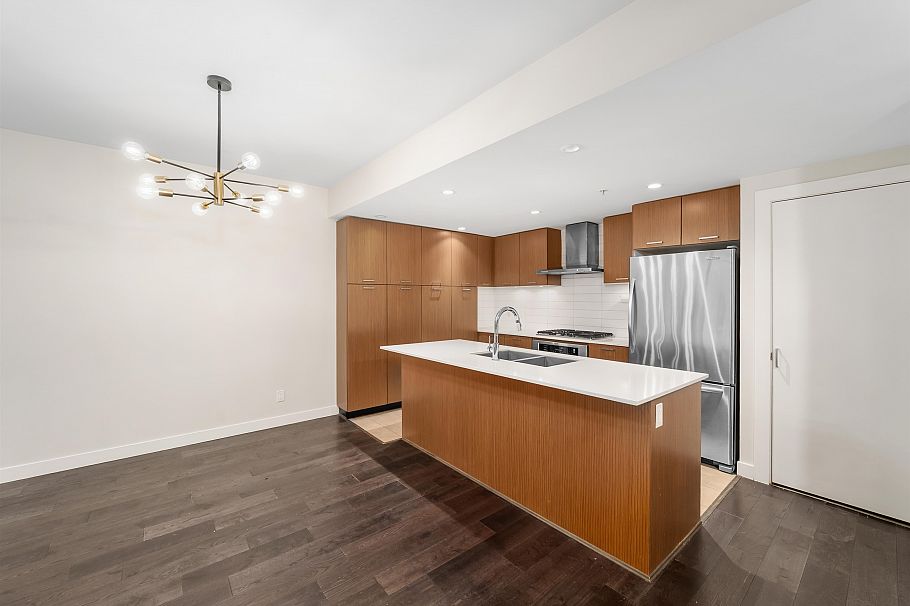 2389 Scotia Street Vancouver, BC - 8