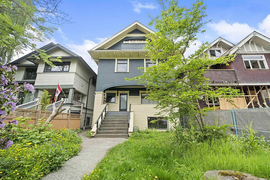 3550 W 1st Avenue Vancouver, BC - 22