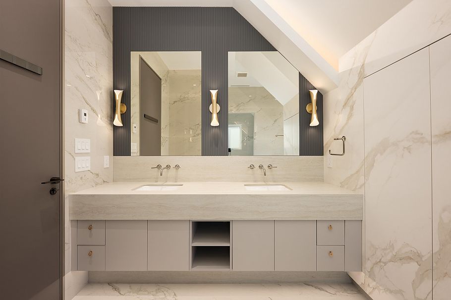 3792 W 34th Avenue Vancouver, BC - 18