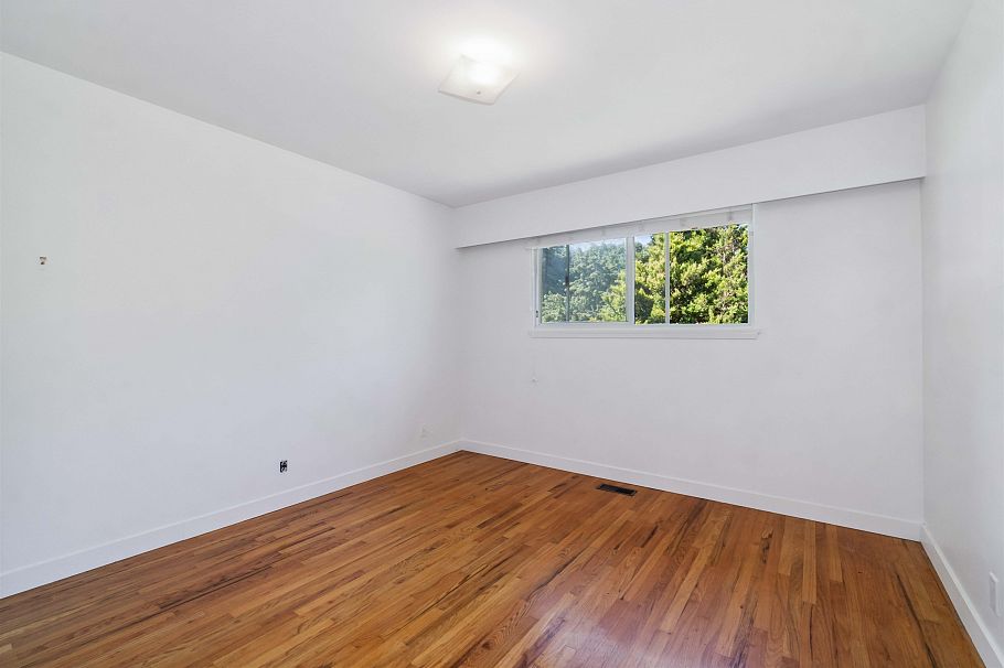 1825 Skeena Street Vancouver, BC - 12