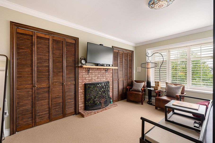 2087 W 18th Avenue Vancouver, BC - 25