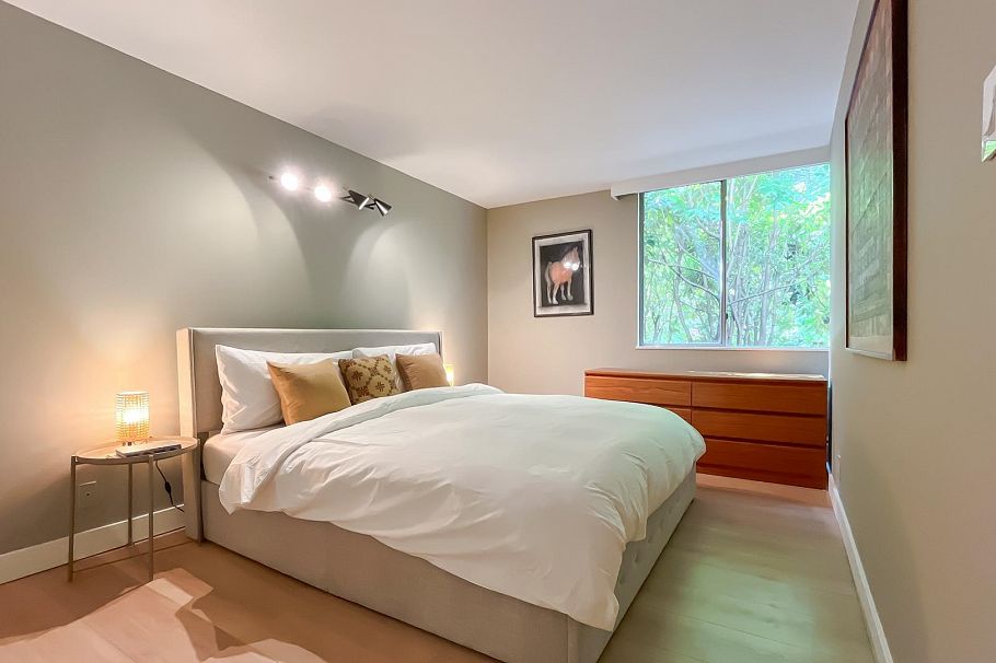 102 2016 Fullerton Avenue North Vancouver, BC - 11