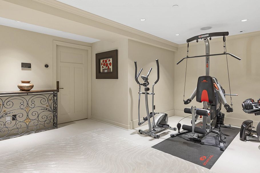 5149 Connaught Drive Vancouver, BC - 25