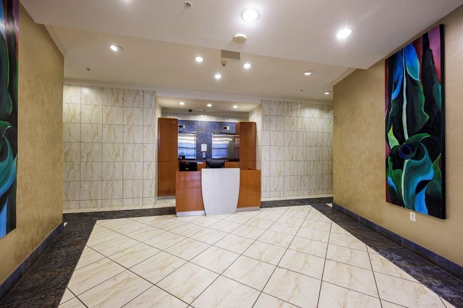 501 138 E Esplanade North Vancouver, BC - 23