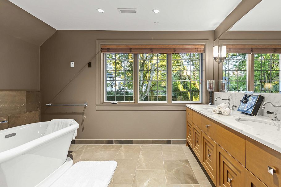 5149 Connaught Drive Vancouver, BC - 23