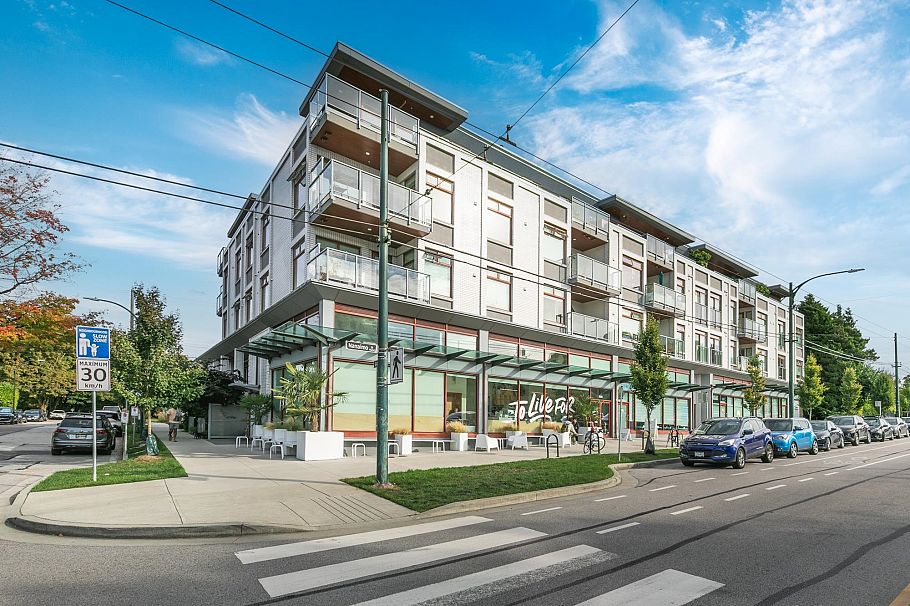 404 2408 Grant Street Vancouver, BC - 34