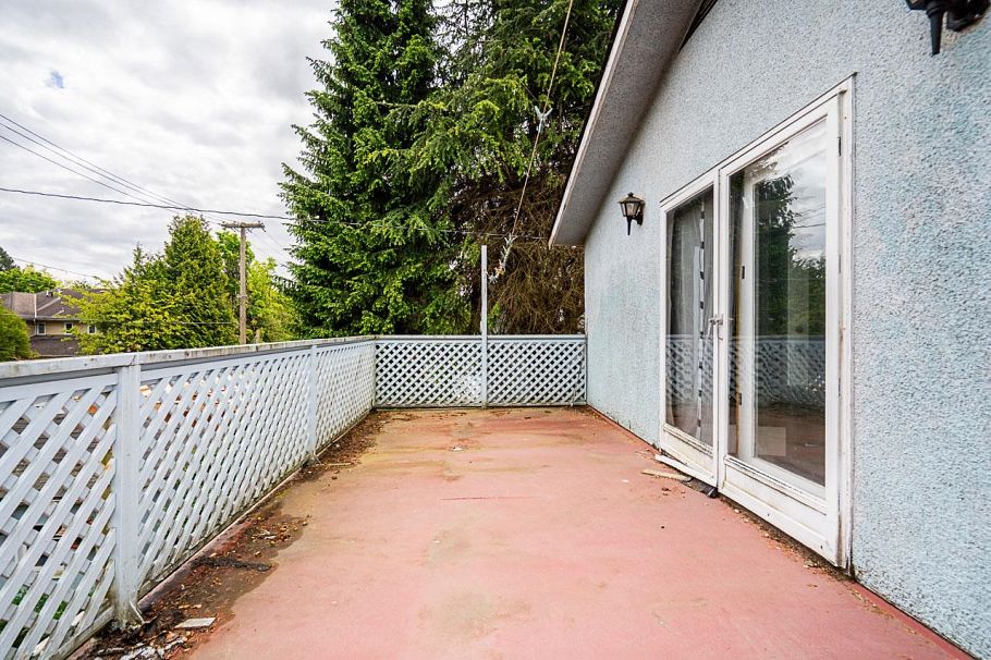 6138 Granville Street Vancouver, BC - 22