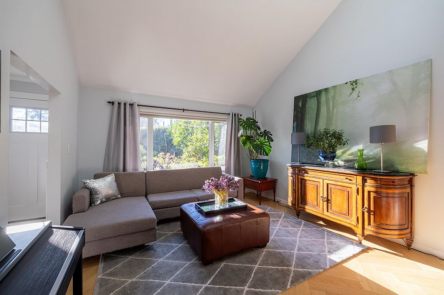 1546 Hope Road North Vancouver, BC - 6