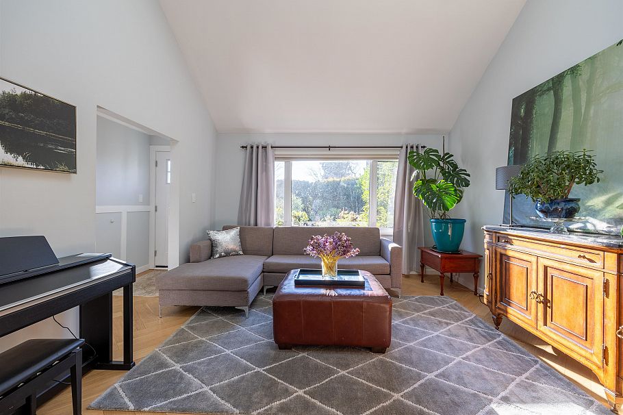 1546 Hope Road North Vancouver, BC - 7