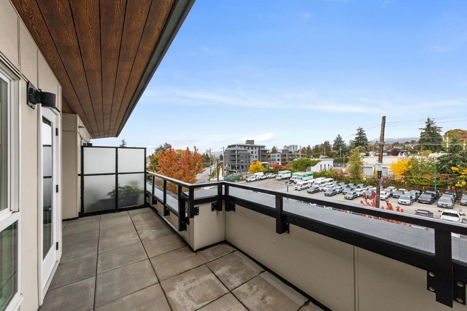 2 533 E 3rd Street North Vancouver, BC - 15