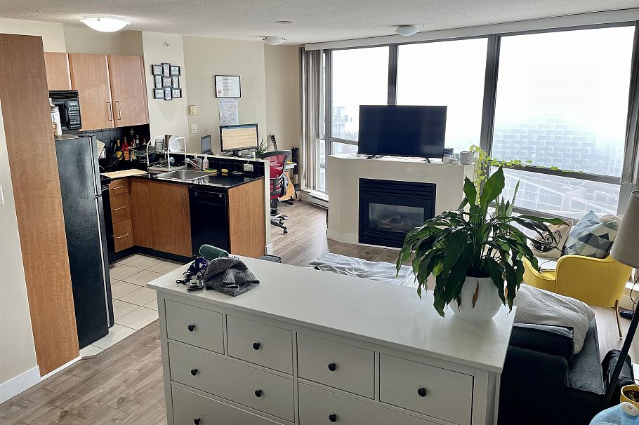 2705 501 Pacific Street Vancouver, BC - 2