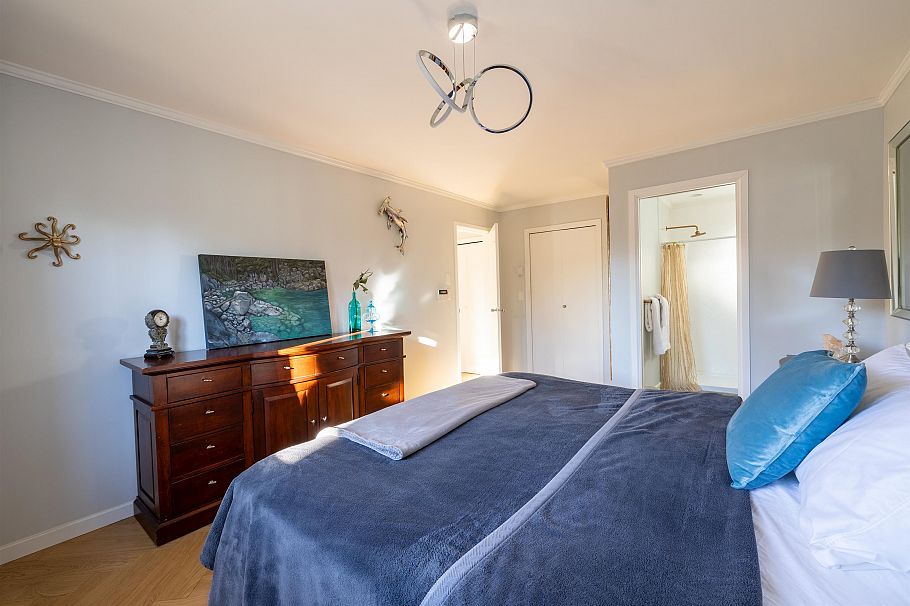 1546 Hope Road North Vancouver, BC - 25