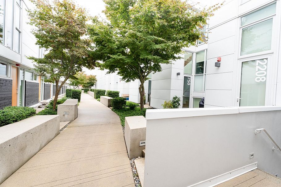 2208 Willow Street Vancouver, BC - 29