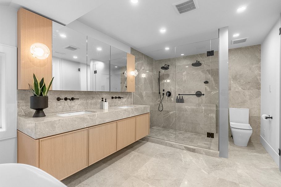 5938 Elm Street Vancouver, BC - 32